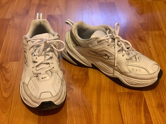 Nike m2k tekno