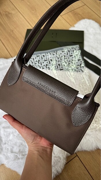 Longchamp Green seri terra Medium tote