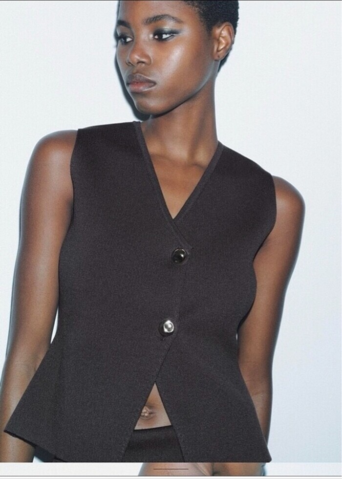 Siyah triko yelek - Görsel 2