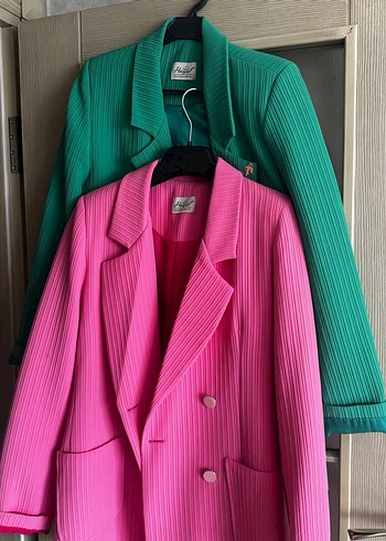 Zara Canli Renkli İnce Pileli Blazer Ceketler