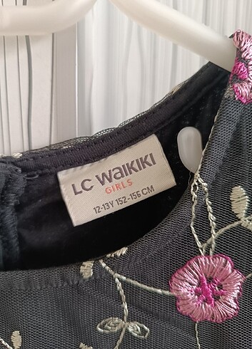 12-13 Yaş Beden LC Waikiki kız çocuk elbisesi