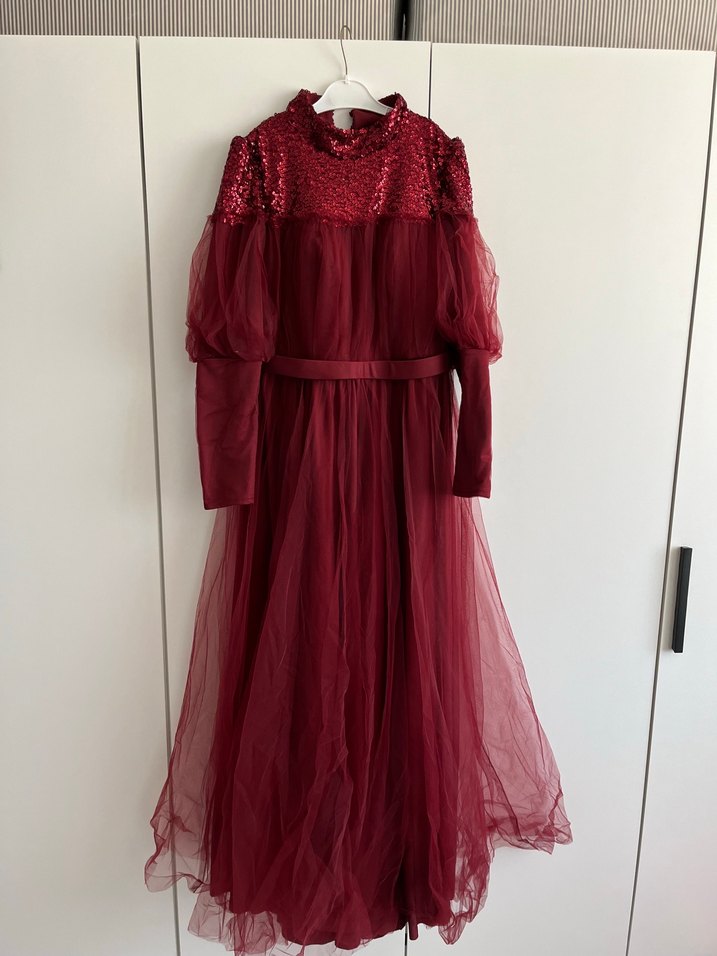 Bordo Uzun Bohem Tesettür abiye - Görsel 2