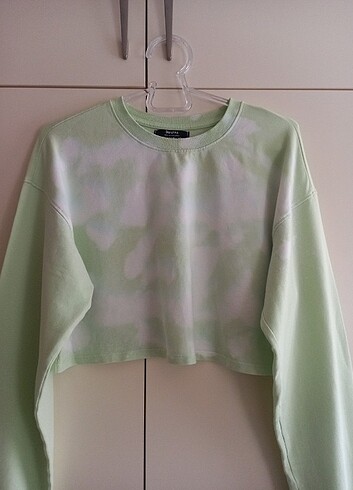 BERSHKA CROP SWEAT 