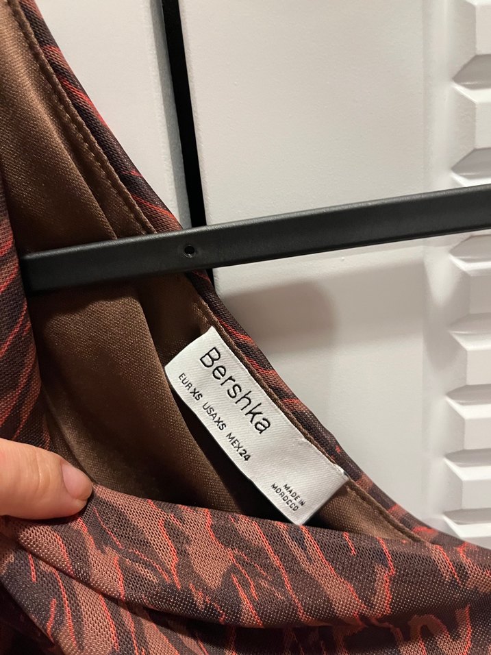 Bershka Asimetrik Tek Omuzlu Kahverengi Mini Elbise — görsel 3/5