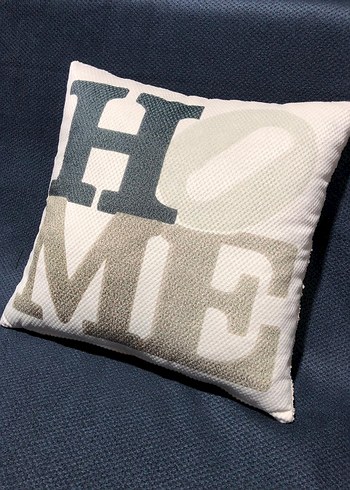 Gri Baskılı Modern Dekoratif Yastık - Görsel 2