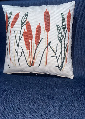 İşlemeli Modern Dekoratif Yastık - Görsel 2