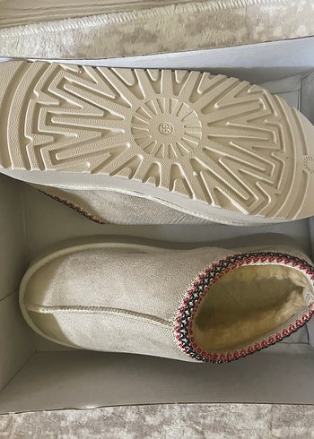 Ugg terlik bot - Görsel 2