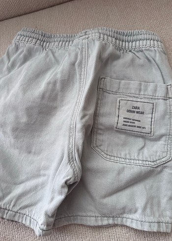 4 Yaş Beden Zara Erkek Denim Şort