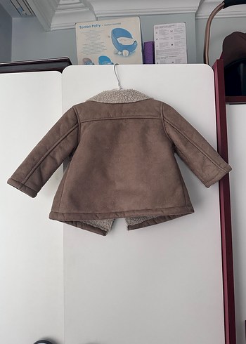 Düğmeli Kahverengi Süet Erkek Çocuk Kaban - Görsel 3