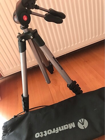 Manfrotto tripod