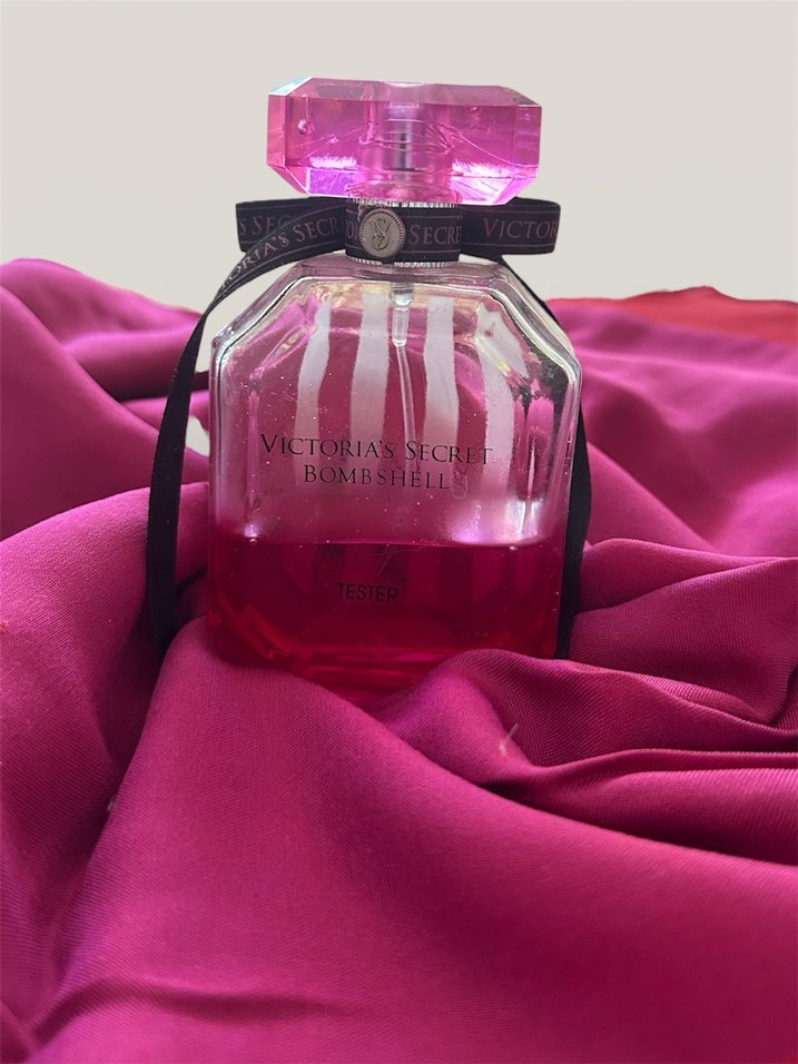 Victoria's Secret Bombshell Kadın Parfümü - Görsel 2