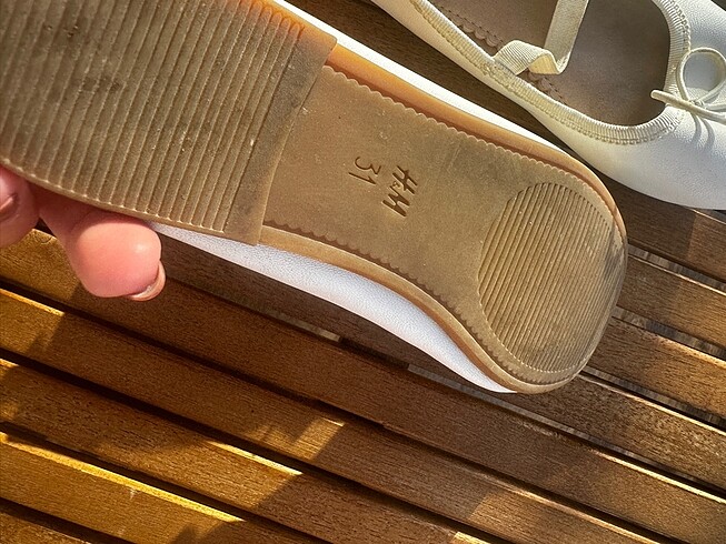 31 Beden beyaz Renk H&m babet 31 numara