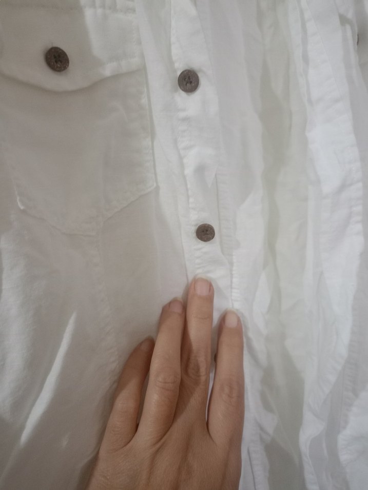 Düğmeli Beyaz Keten Erkek Gömlek - Görsel 3