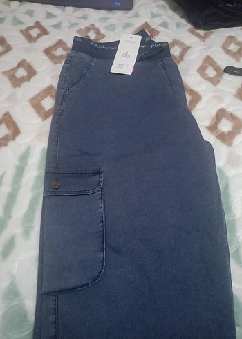 Mavi Kemerli Kadın Boyfriend Pantolon - Görsel 4