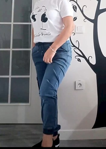 Mavi Kemerli Kadın Boyfriend Pantolon - Görsel 3