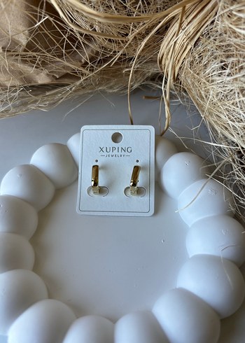 Beden Xuping Minimalist Mini gold Küpe