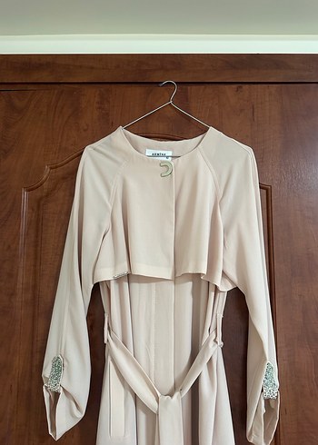 Pudra Düğmeli Uzun Armine Abaya - Görsel 2