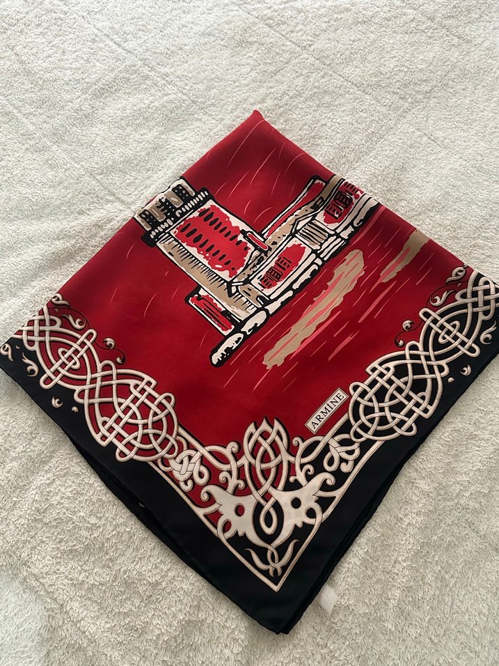 Kırmızı Armine Kadın Eşarp - Görsel 3