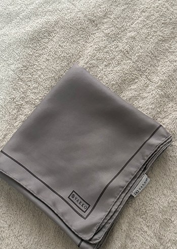 Gri Vakko Eşarp - Görsel 5