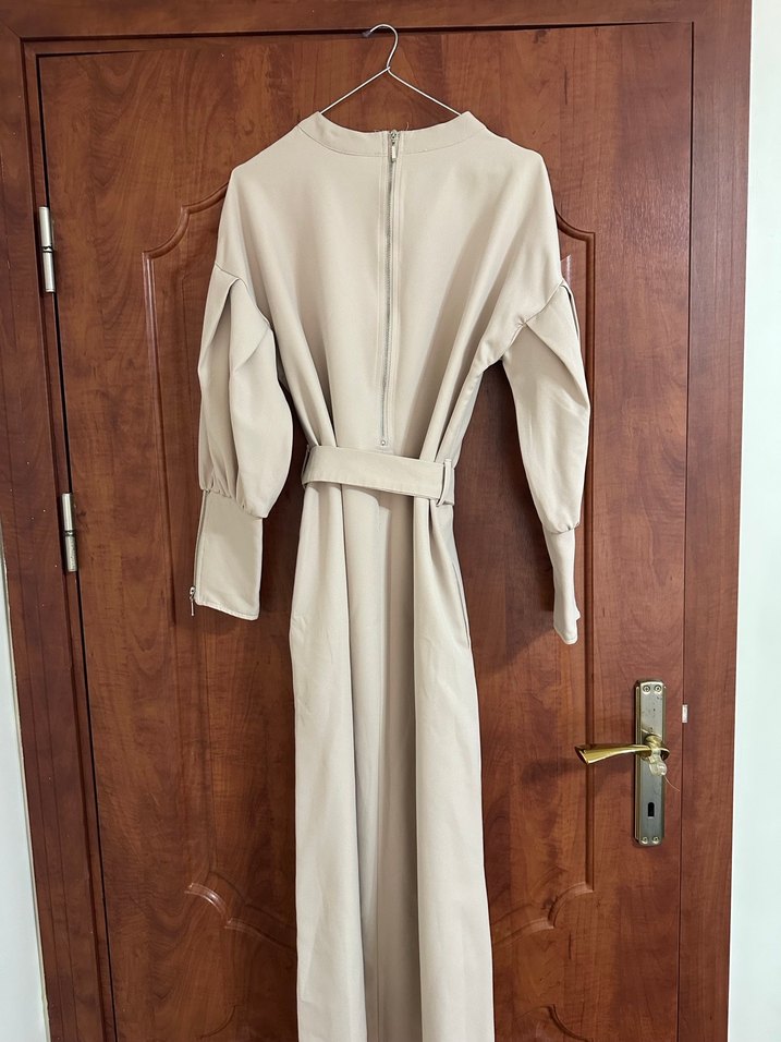 Bej Uzun Kollu Kadın Elbise - Görsel 2