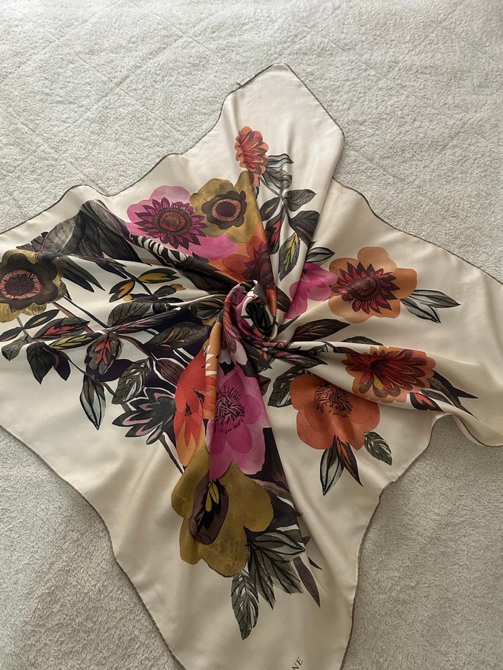 Çiçek Desenli Armine Eşarp - Görsel 2