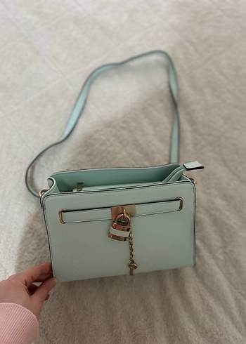 Zincir Detaylı Mint Deri Kadın Çanta - Görsel 2