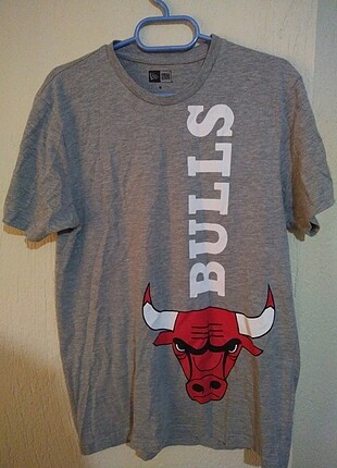 New Era Chicago bulls t-shirt