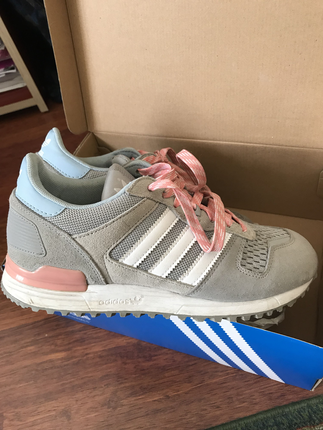 Adidas Adidas zx 700 w