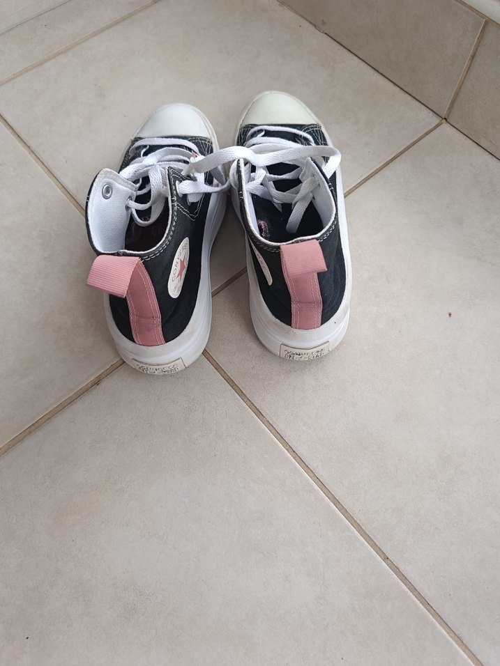 Converse  Siyah Beyaz Spor Ayakkabı - Görsel 2