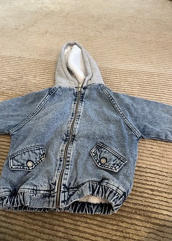 Zara Gri Kapüşonlu Nakışlı çocuk Kot Ceket
