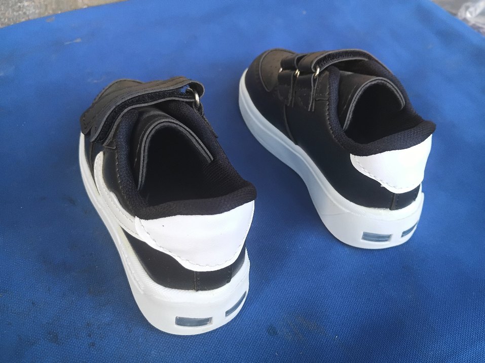 Beyaz Erkek Çocuk Spor Ayakkabı Velcro - Görsel 2