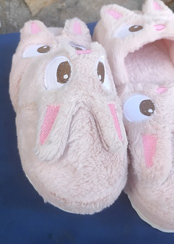 Kadın Beyaz Ev Terliği Fiyonk Detaylı - Görsel 6