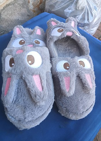 Kadın Beyaz Ev Terliği Fiyonk Detaylı - Görsel 2