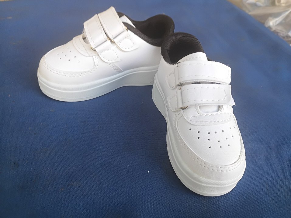 Beyaz Erkek Çocuk Cırt Cırtlı Spor Ayakkabı - Görsel 2