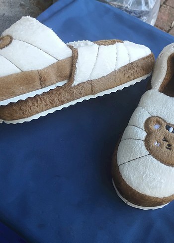 Gri Peluş Kadın Ev Terliği - Görsel 6