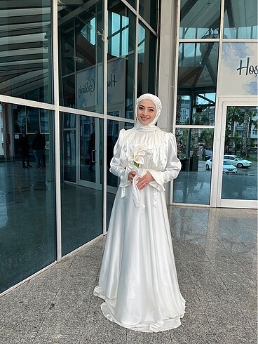 Nikah elbisesi