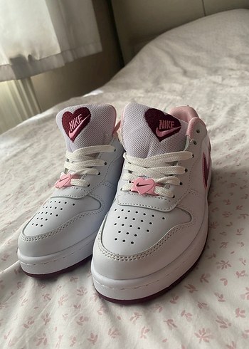 Nike Pembe Renkli Kadın Spor Ayakkabı - Görsel 4