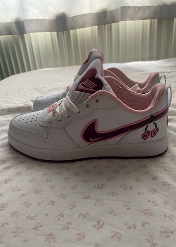Nike Pembe Renkli Kadın Spor Ayakkabı - Görsel 3