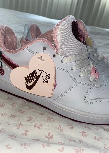 Nike Pembe Renkli Kadın Spor Ayakkabı - Görsel 2