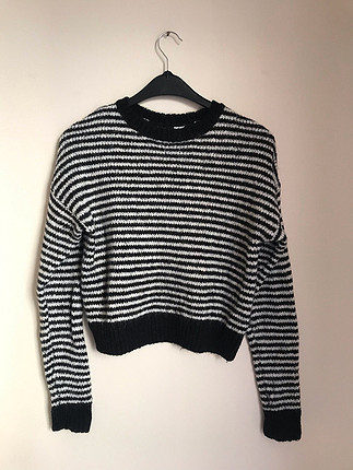 H&M kısa kazak