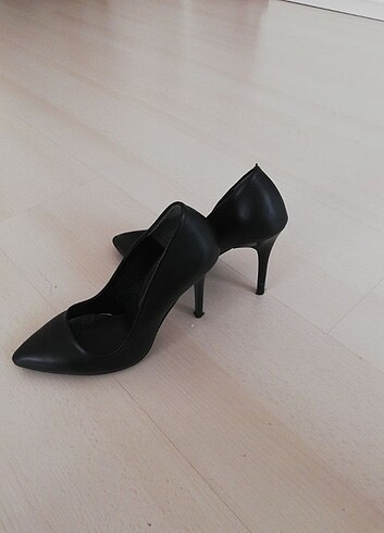 Zara Stiletto ayakkabı 