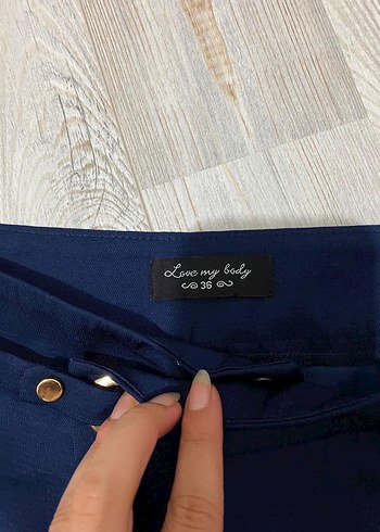 Kemer Detaylı Lacivert Kadın Kumaş Pantolon - Görsel 3