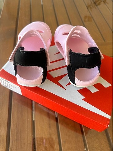 21 Beden pembe Renk Nike sandalet