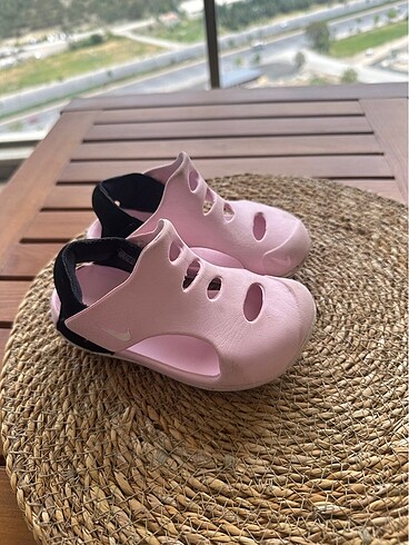 Nike sandalet