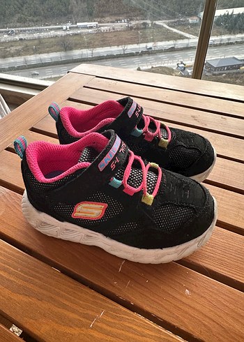 Skechers 24