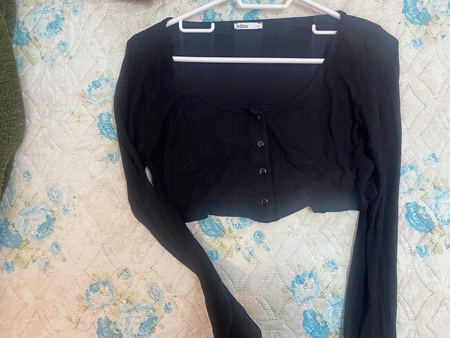 Addax Addax crop bluz