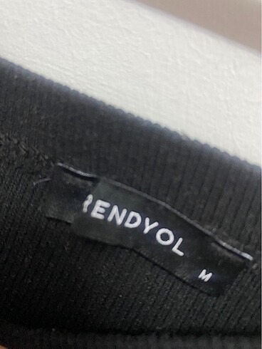 Trendyol & Milla Trendyol siyah bluz