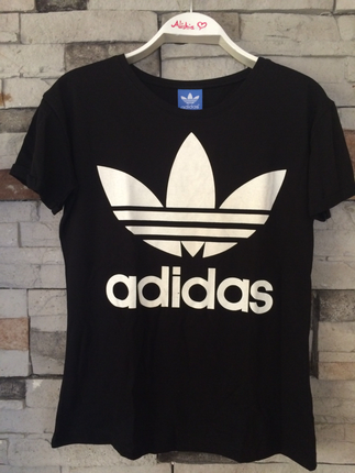 Adidas tshirt