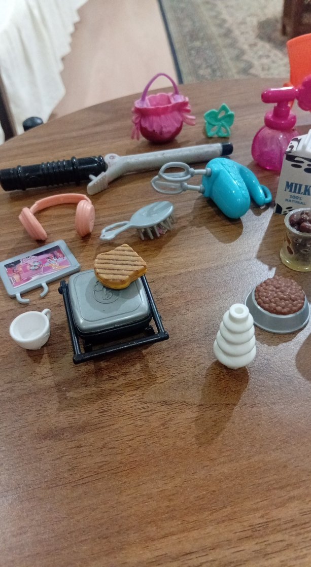 Çeşitli Renkli Oyuncak Seti - Görsel 2