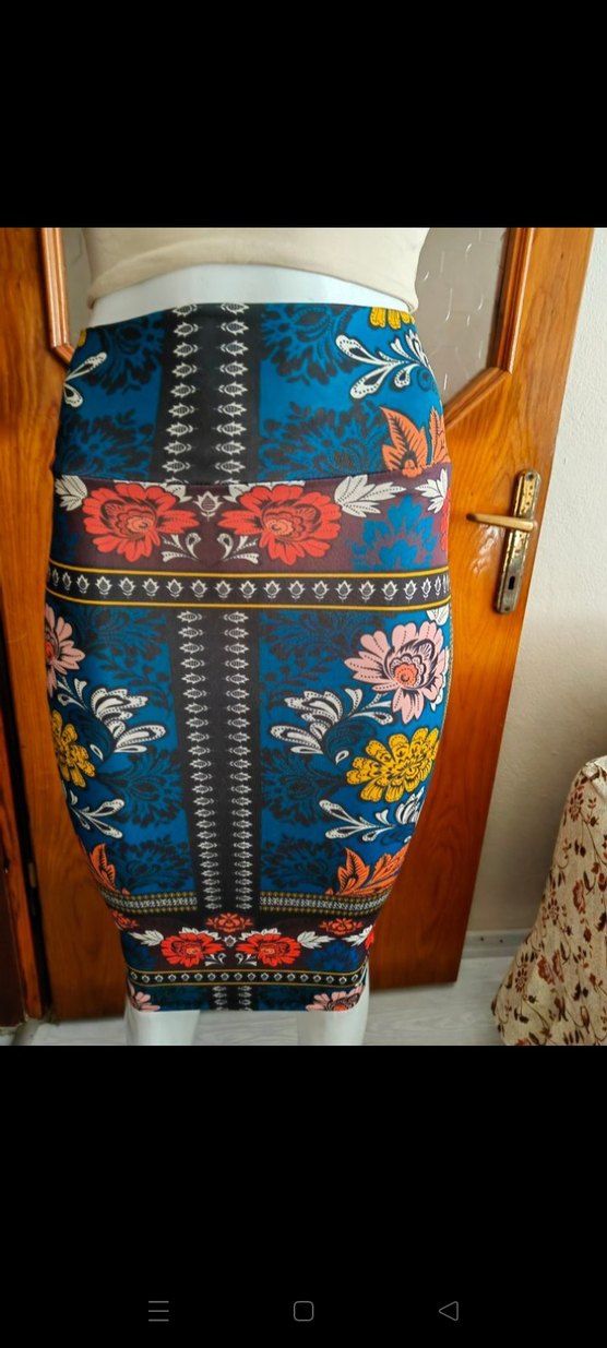 Çiçek Desenli Uzun Bohem Kalem Etek - Görsel 3